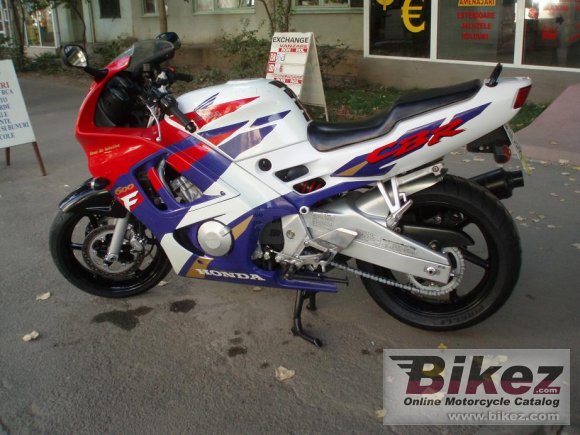 Honda CBR 600 F3